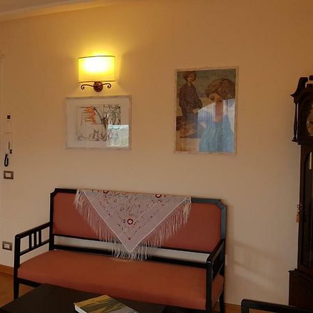 Bella Vista Flat Apartment Petroio Екстериор снимка