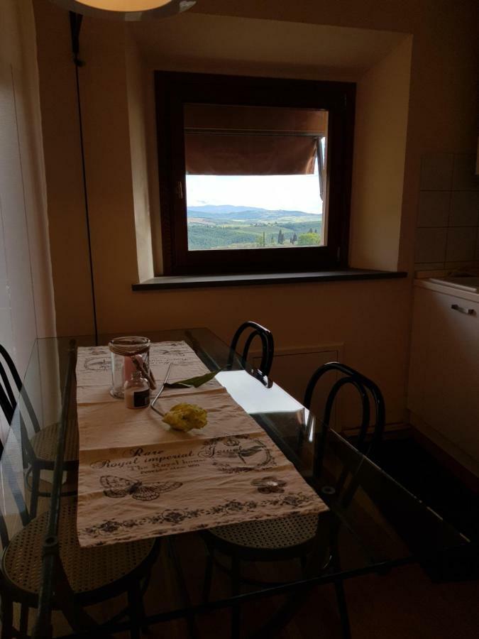 Bella Vista Flat Apartment Petroio Екстериор снимка
