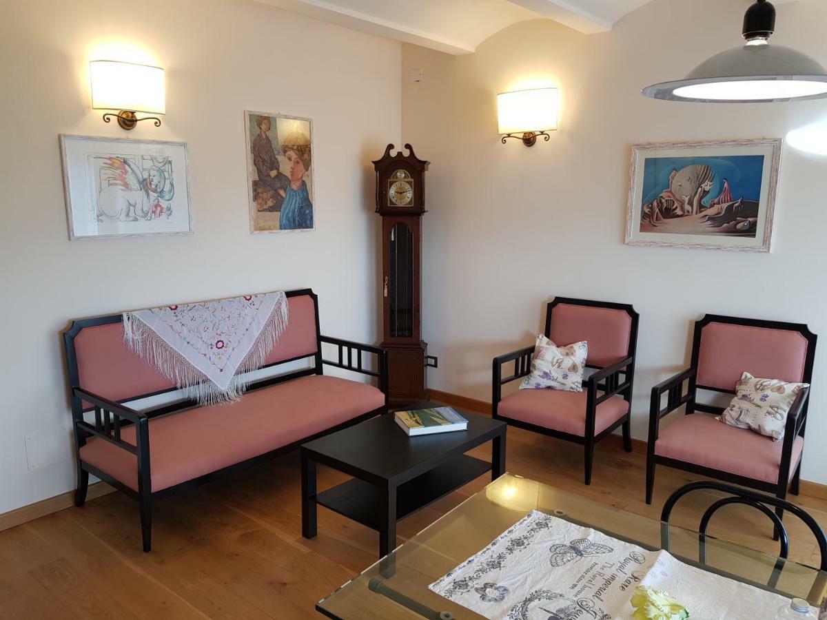 Bella Vista Flat Apartment Petroio Екстериор снимка